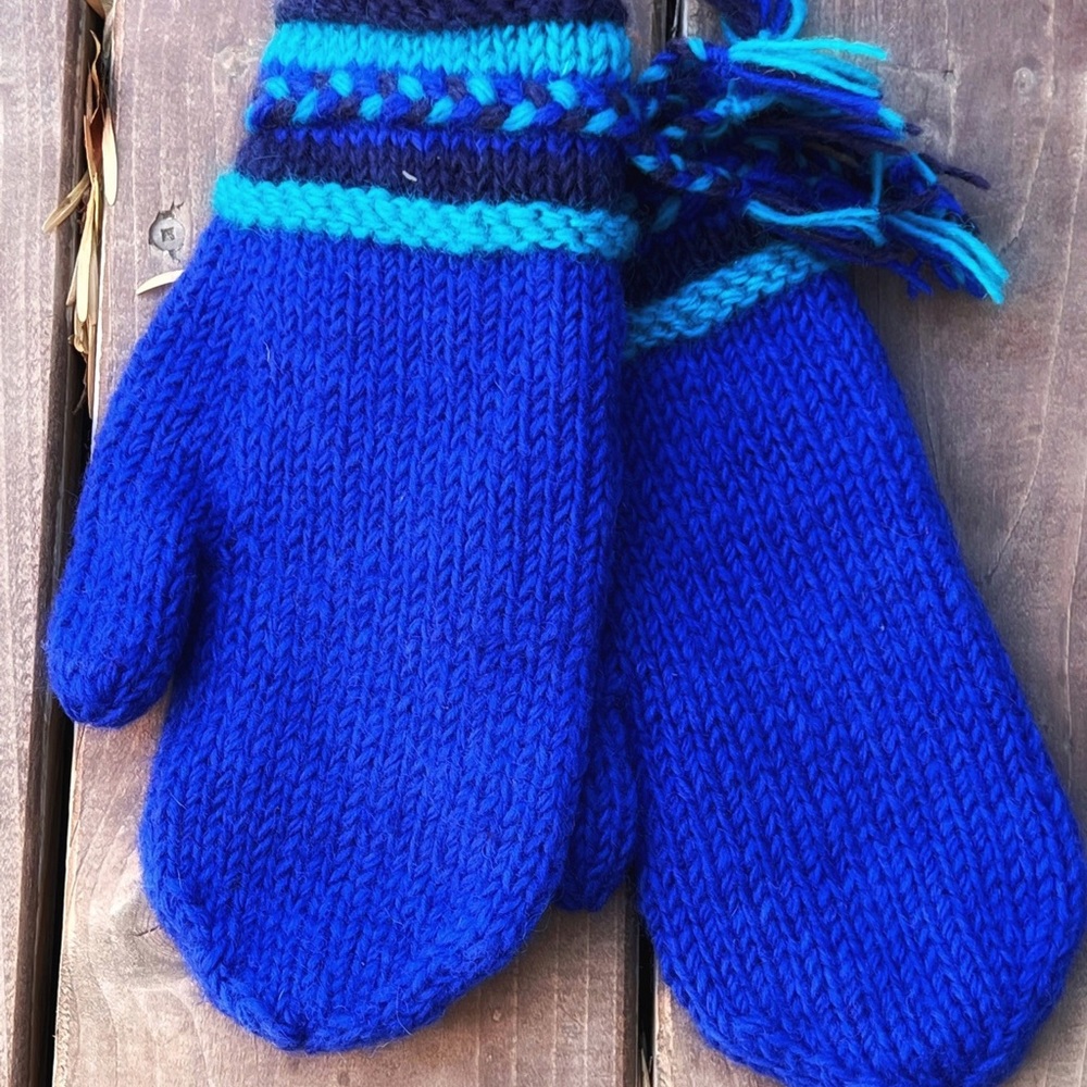 Handmade Knit Wool Warm Braid Tassel Colourful Mittens Gloves